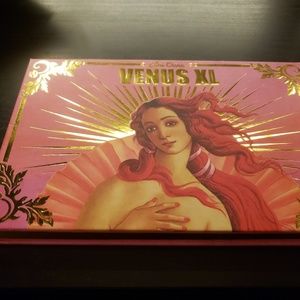 Lime Crime Venus XL